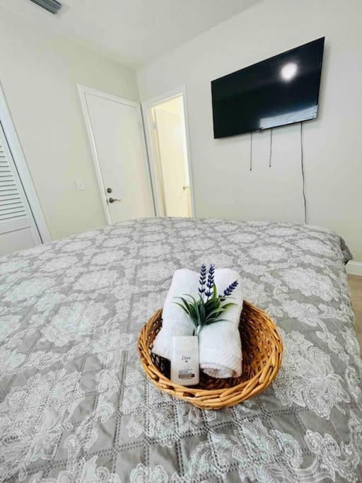 Villa Vintage Family Scape + Heated Pool&Discount Tampa Esterno foto